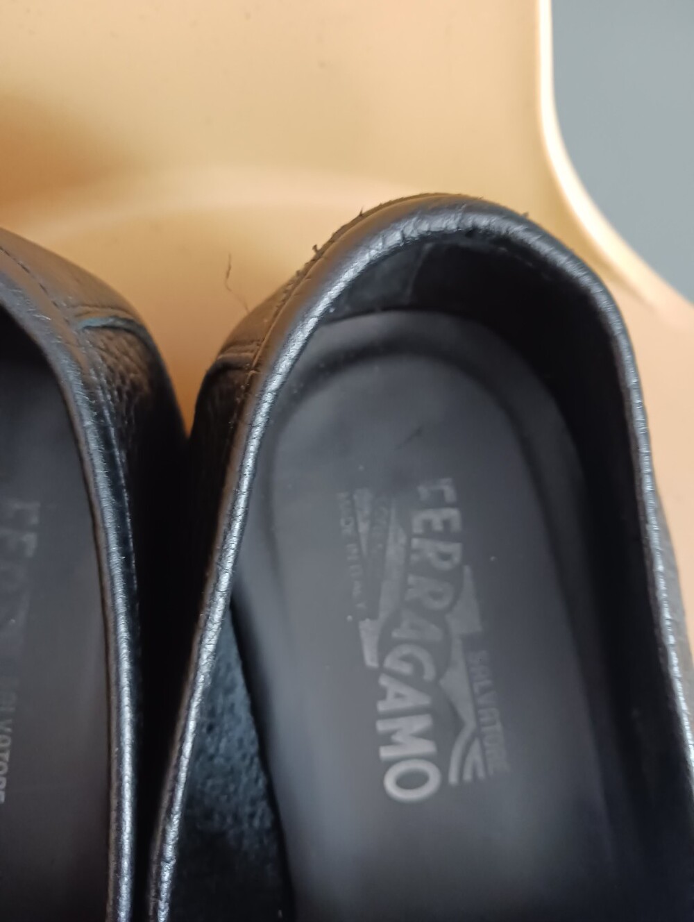 Salvatore Ferragamo Grandioso Grained Calfskin Gancini Loafers Size 11.5 - Picture 10 of 15